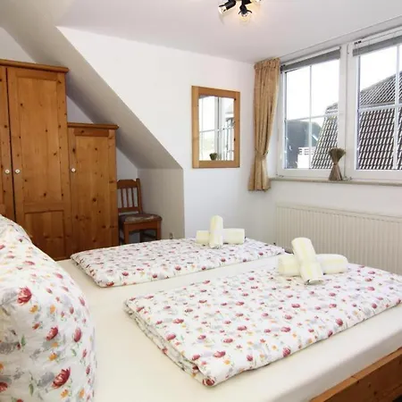 Appartementhaus Pinamar, *